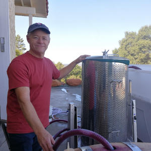 Gentle Pressing at La Mesa Vineyards